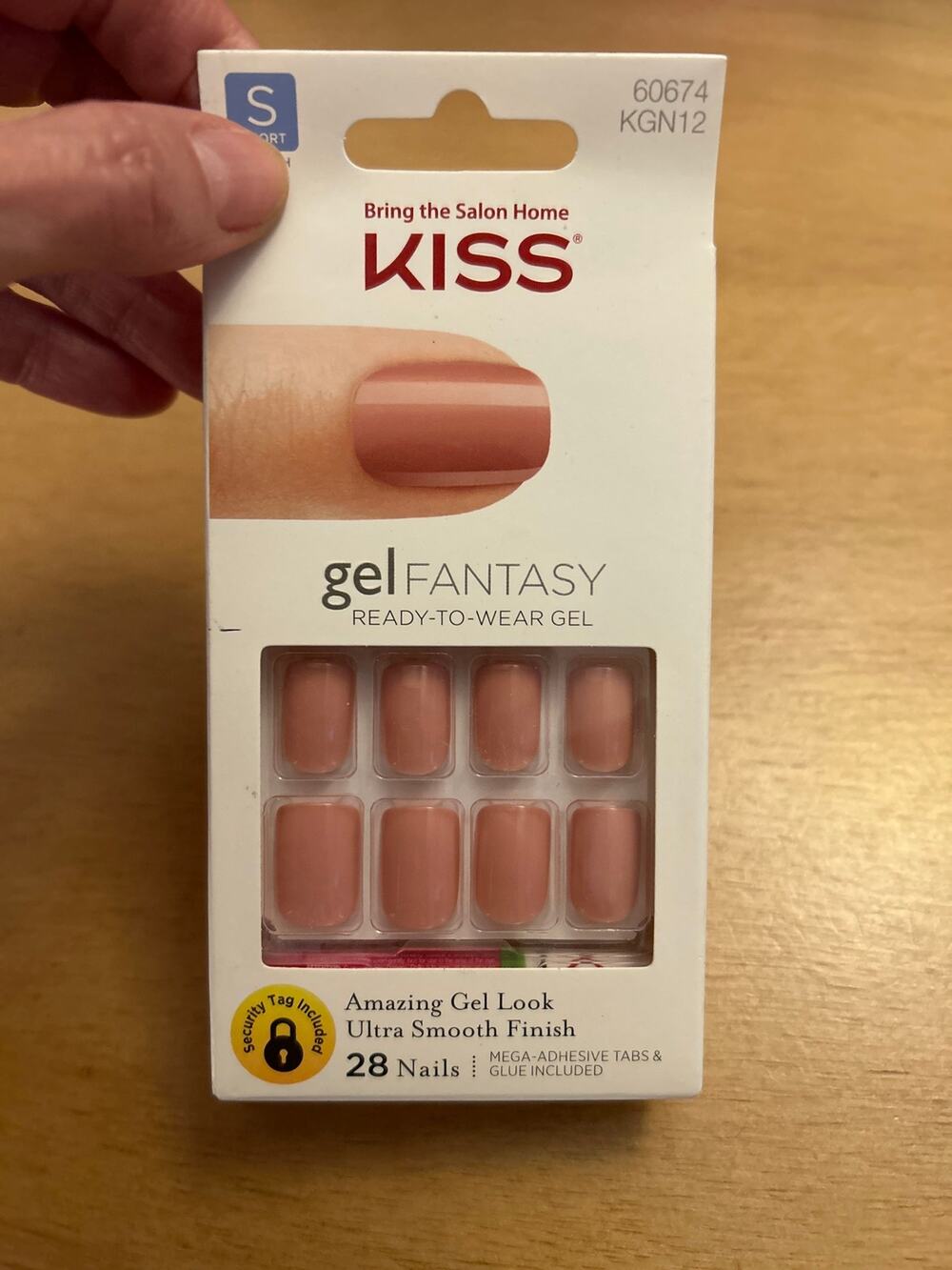 New Kiss Gel Fantasy Collection 28pc Ready-to-Wear Nails Tabs Glue Set Dust Pink